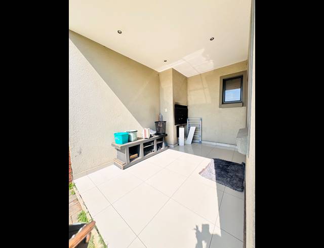 3 BEDROOM SECTIONAL TITLE FOR SALE IN BEN FLEUR